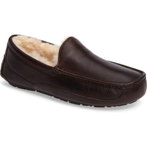 Ascot Leather Slipper UGG®