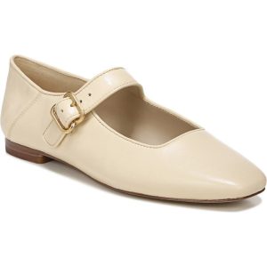 Michaela Mary Jane Flat